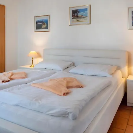 Freesenbruch 2 3 - Waldesruh Цингст